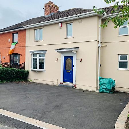 Chic 5 Bedroom House With Private Parking & Garden Bristol Exterior photo